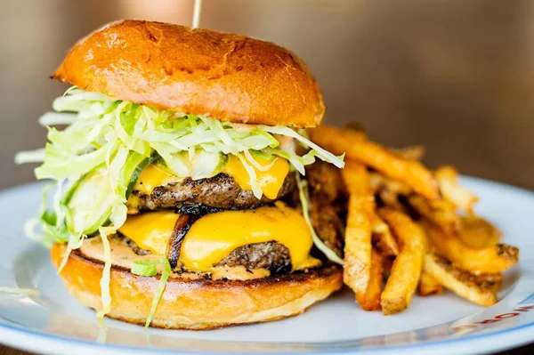 Good Word Brewing - Burger | Photo: Facebook/goodwordbrewing | 3085 Main St Suite 520, Duluth, GA 30096