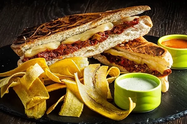 D'Cuban Cafe | 6200 Buford Hwy, Norcross, GA 30071