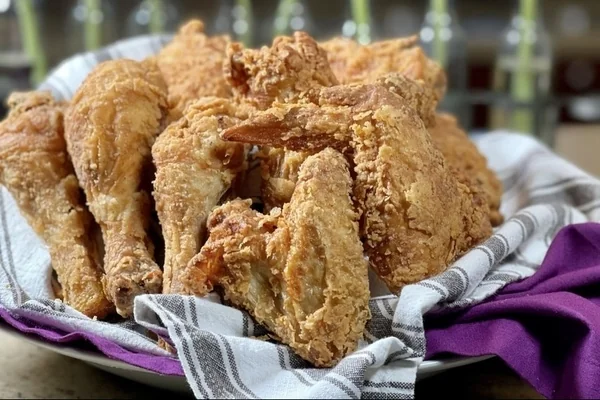 Delilah's Everyday Soul - Fried Chicken | Photo: delilahseverydaysoul.com | 1235 Chattahoochee Ave NW, Atlanta, GA 30318