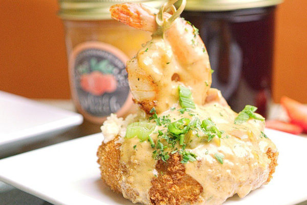 Gocha's Breakfast Bar - Shrimp Grit Cake | Photo: Facebook/Gochas-Breakfast-Bar-390022068253989 | 3695 Cascade Rd Suite 440, Atlanta, GA 30331