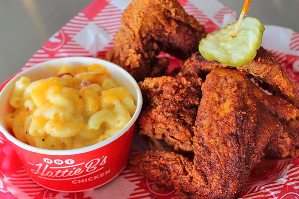 Hattie B's Chicken Wings & Pimento Mac & Cheese | Photo: Facebook/hattiebsATL | 299 Moreland Ave NE, Atlanta, GA 30307