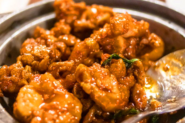 La Mei Zei - Three Cups Chicken | Photo: Yelp | 5150 Buford Hwy Ste C-310 Doraville, GA 30340