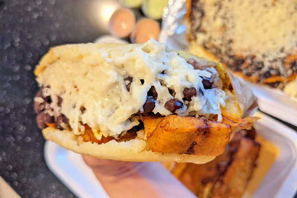 Gordita from Las Recetas Antojitos de la Abuela in Plaza Fiesta.