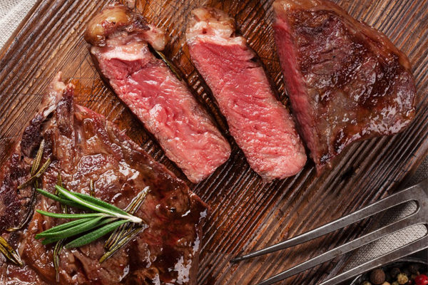 Mac's Chophouse | Photo: Facebook/MacsChophouse | 19 N Park Square, Marietta, GA 30060