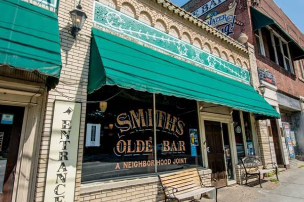 Smith's Olde Bar | Photo: Facebook/SmithsOldeBar | 1578 Piedmont Ave NE, Atlanta, GA 30324