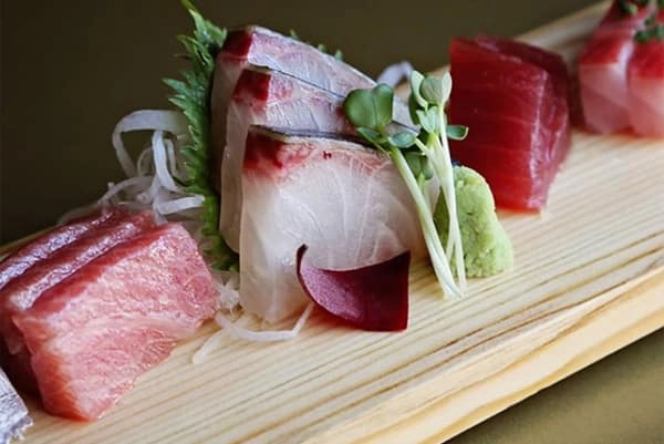 Umi – Sashimi | Photo: Instagram/umisushiatl | Two Buckhead Plaza, 3050 Peachtree Rd Suite #1, Atlanta, GA 30305