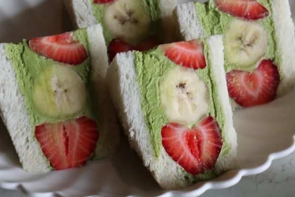 Brush- Seasonal Fruit Sando | Photo: Google.com