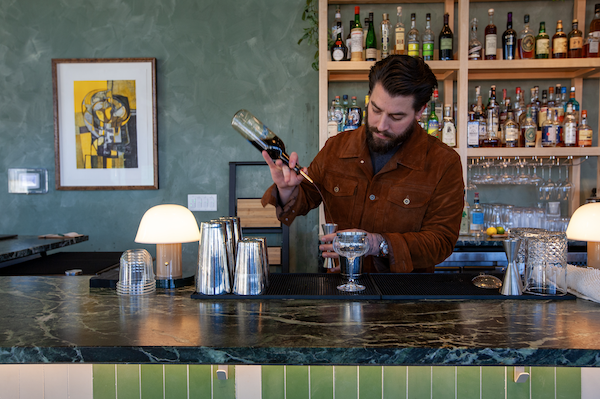 bartender at Burle's Bar in atlanta | Burle's Bar