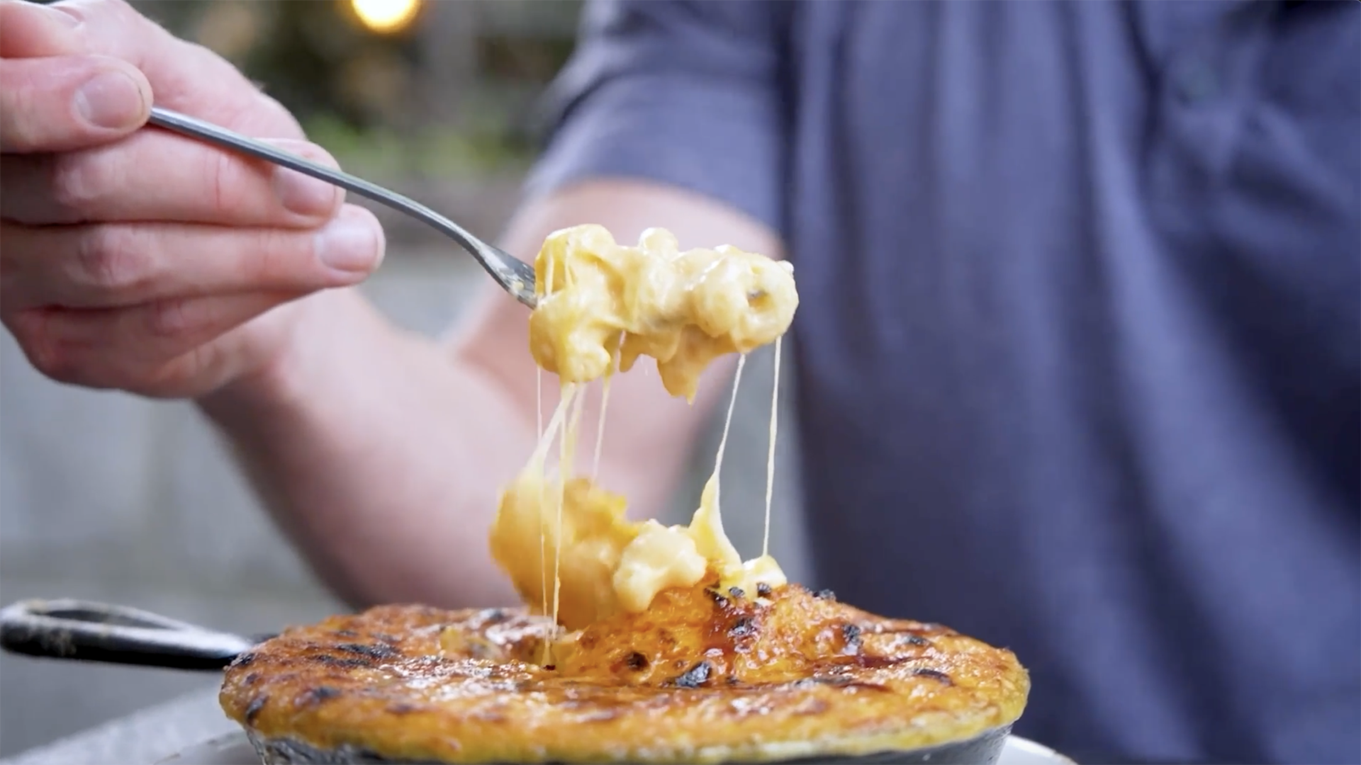 Cheddar crusted mac and cheese from New Realm Brewing.