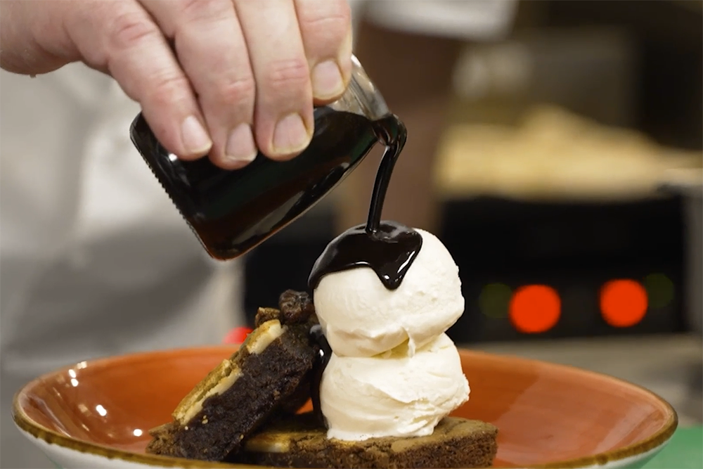 Brownie a la Mode from Top Draft Sports Lounge at the Omni Atlanta Hotel at Centennial Park