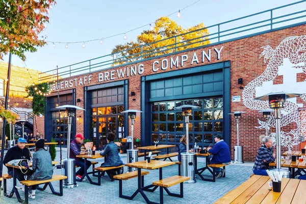 Biggerstaff Brewing – Patio | Photo: Facebook/biggerstaffbrewingcompany